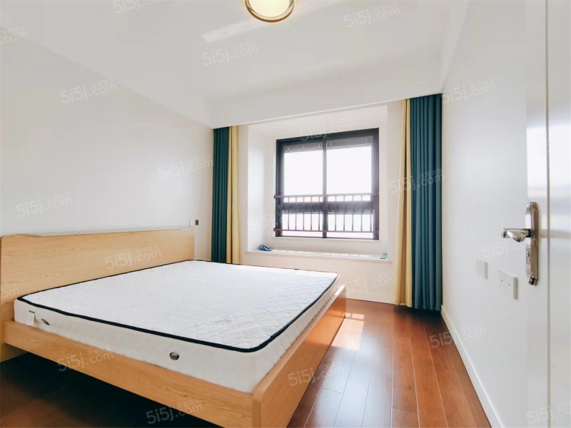 zzy新立项测试项目开发商营业执照